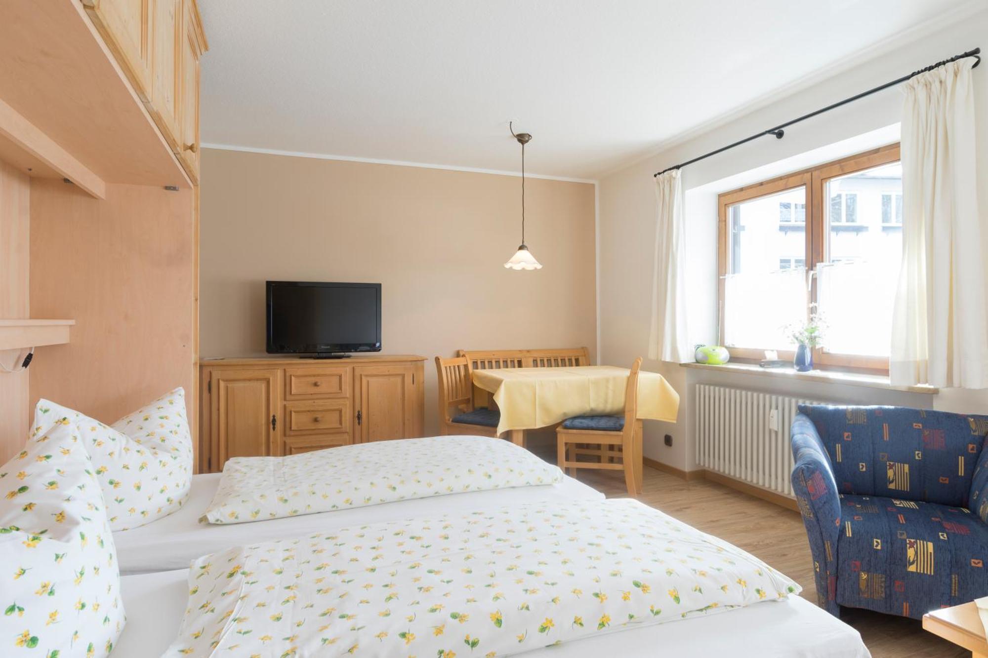 Apartment Roeder *